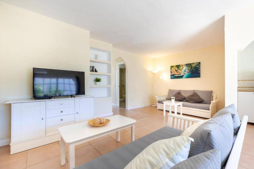 Carihuela Front Beach Торемолинос Екстериор снимка
