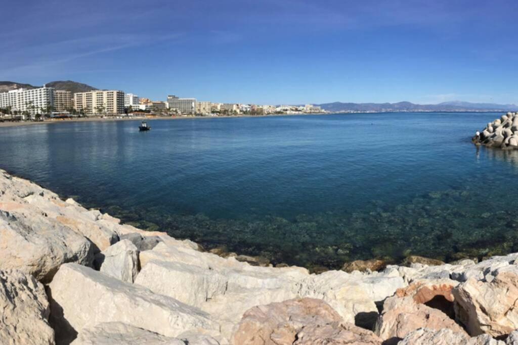 Carihuela Front Beach Торемолинос Екстериор снимка