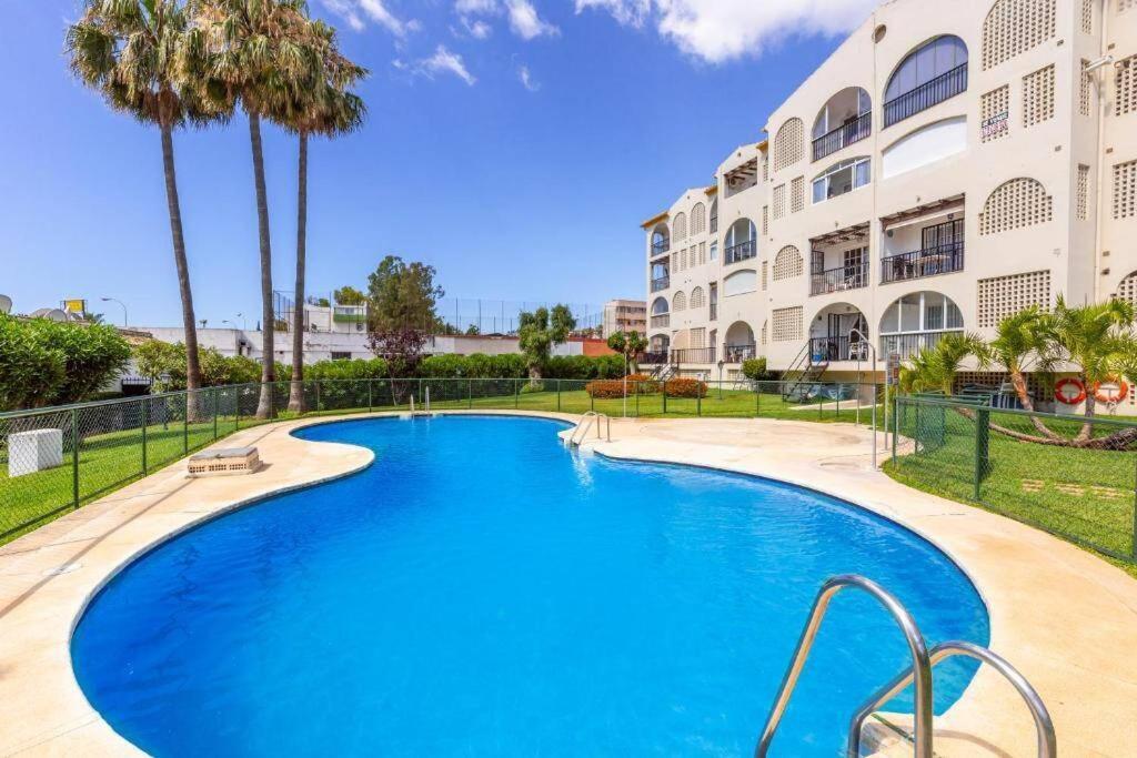Carihuela Front Beach Торемолинос Екстериор снимка