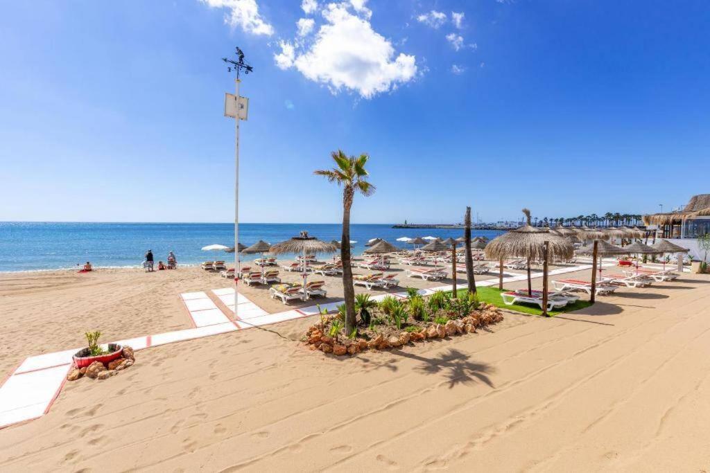 Carihuela Front Beach Торемолинос Екстериор снимка